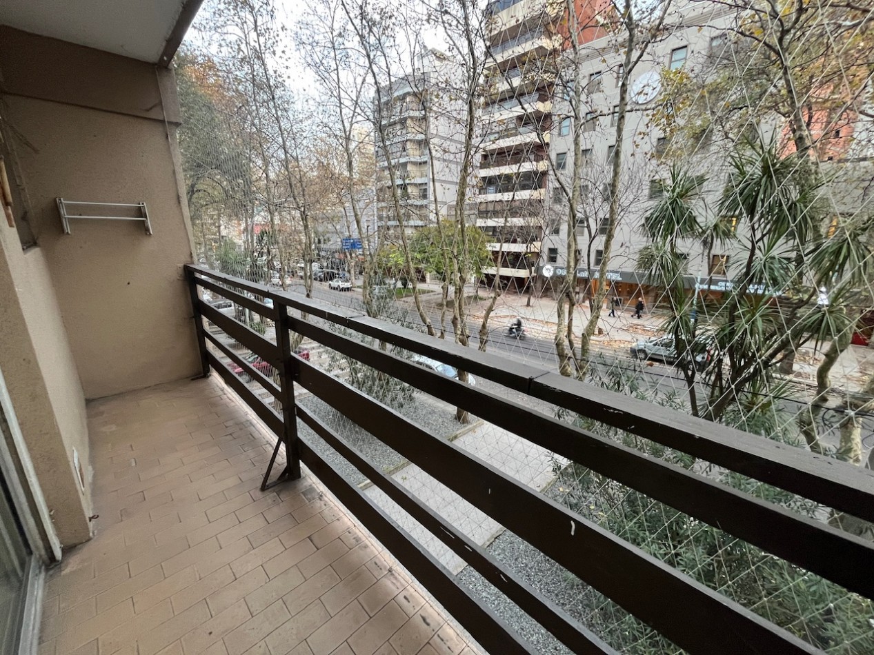 3amb balcon y cochera libertad y salta 