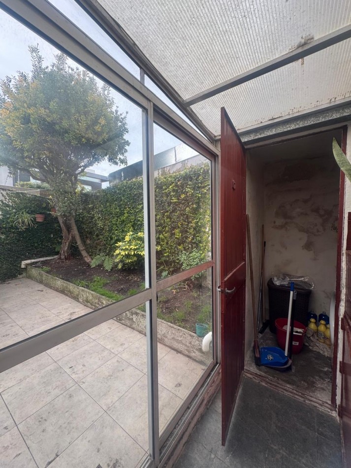 alquiler ph 3amb con patio zona san juan