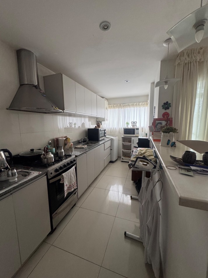 VENTA 3amb macro centro semi piso 