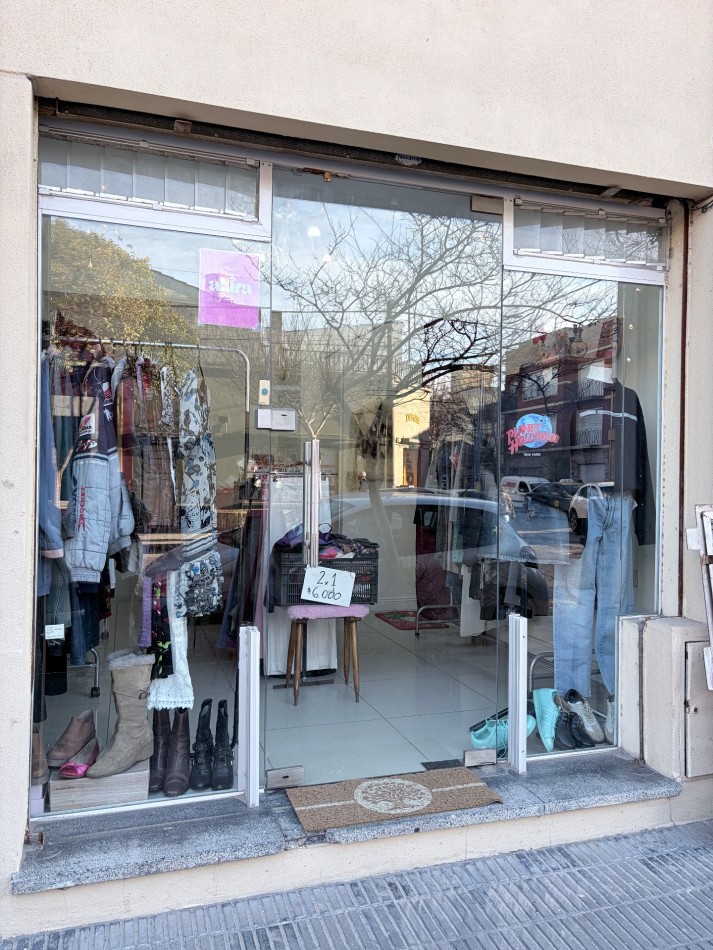 local en venta con gas y tiraje chauvin 